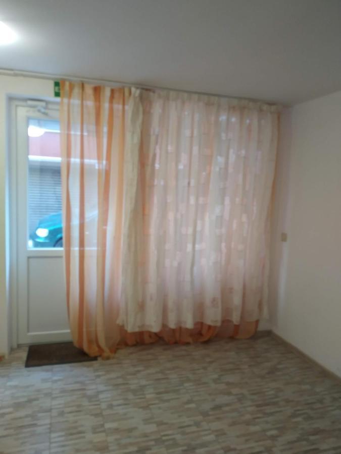 Appartement Апартамент Средна Гора à Varna Extérieur photo